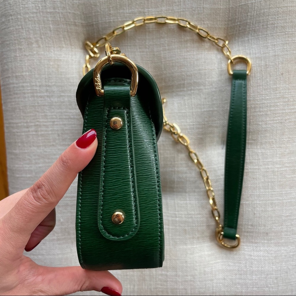 Ralph Lauren Green Purse with Gold Chain Strap - Picture 7 of 10